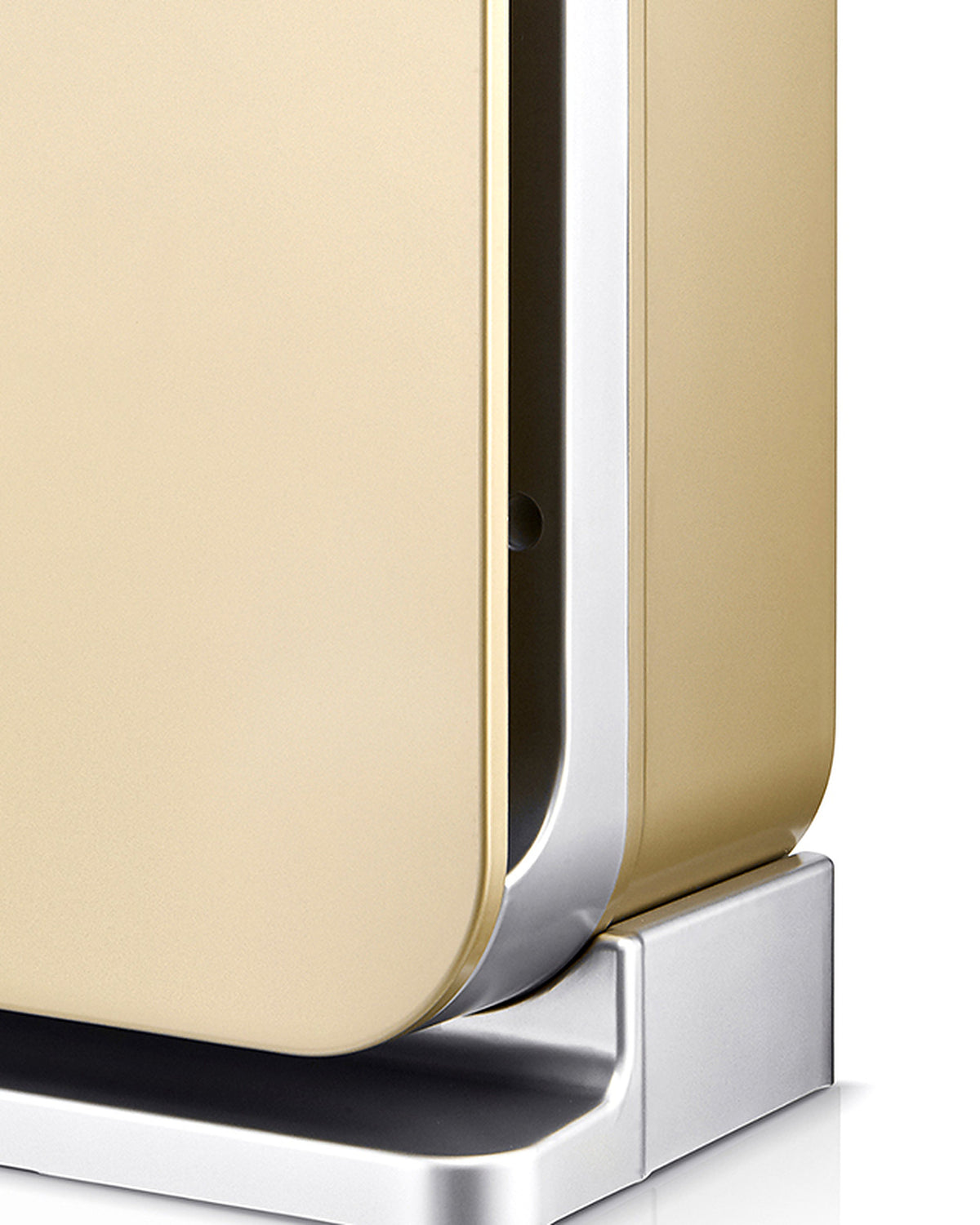Side frame, air-intake slot and silver base of the Klarta Forste air purifier in Gold
